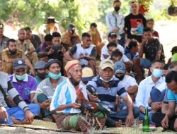 Suku Motu Manggarai Timur Serahkan Lokasi Pembangunan Bandara