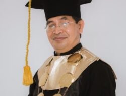 Luluskan Sarjana dan Ahli Madya, Rektor: Unika Ruteng adalah “Ibu Kandung” yang Merawat Cita-Cita