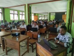 Sambut Hut PGRI ke-77 dan HGN Tahun 2022, PGRI Cabang Wulanggitang Gelar Workshop Video Pembelajaran