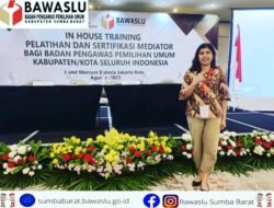 Komisioner Bawaslu Sumba Barat Raih Penghargaan sebagai Mediator Terbaik