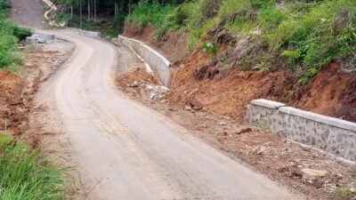 Proyek Dana Pinjaman Daerah Senilai 4 Miliar Lebih di Kecamatan Lelak Diduga Kerja Asal Jadi