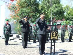 Peringati HUT TNI ke-79, Kodim 1613/SB Gelar Upacara Ziarah di Makam Pahlawan