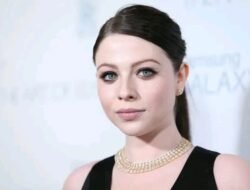 Michelle Trachtenberg Jalani Transplantasi Hati Sebelum Wafat, Begini Ceritanya!