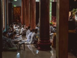 Begini Panduan Doa Sholat Tarawih Pendek: Bacaan Arab, Latin, dan Artinya Lengkap