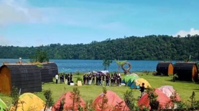 Danau Buyan Destinasi Wisata  Camping Terindah di Buleleng Bali